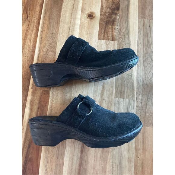 Born Clogs - Picture 2 of 7